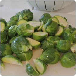 Brussel Spouts with Cranberry - International Cooking Blog