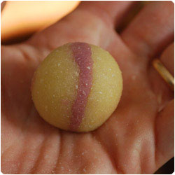 Double Color Marzipan Balls - International Cooking Blog