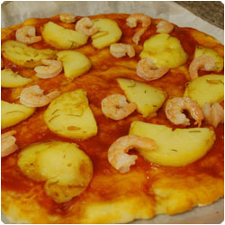 Shrimp and Potato Pizza - International Cooking blog