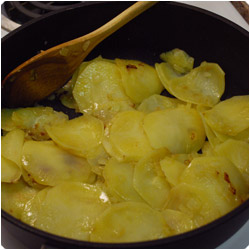 Potato, Prosciutto & Mushrooms Pastry - International cooking Blog